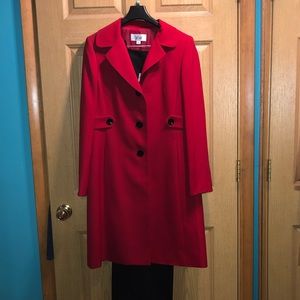 Le Suit 2 piece suit with long jacket and pants